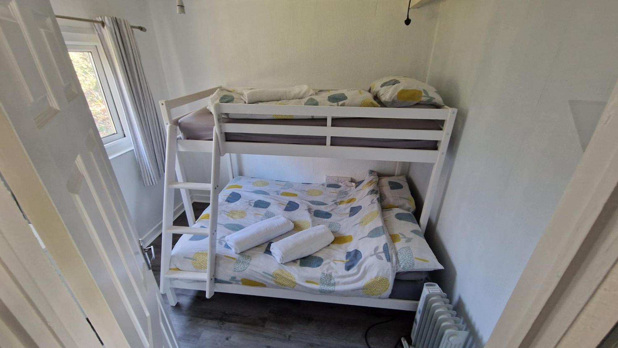 Watkin - Snowdon Cabins - Cozy Chalet - Glan Gwna, Caernarfon Caeathro 外观 照片